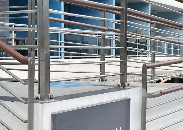 Azure Urban - Balai Malipayon Aparthotel Manila